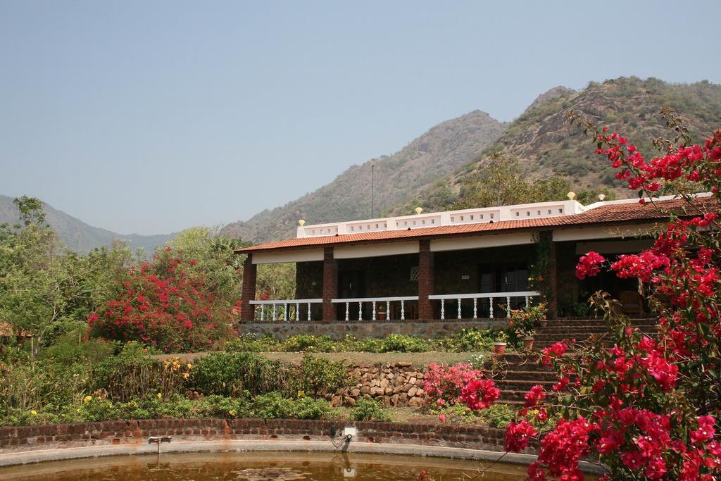 Lakeside Dindigul Hotel Phòng bức ảnh