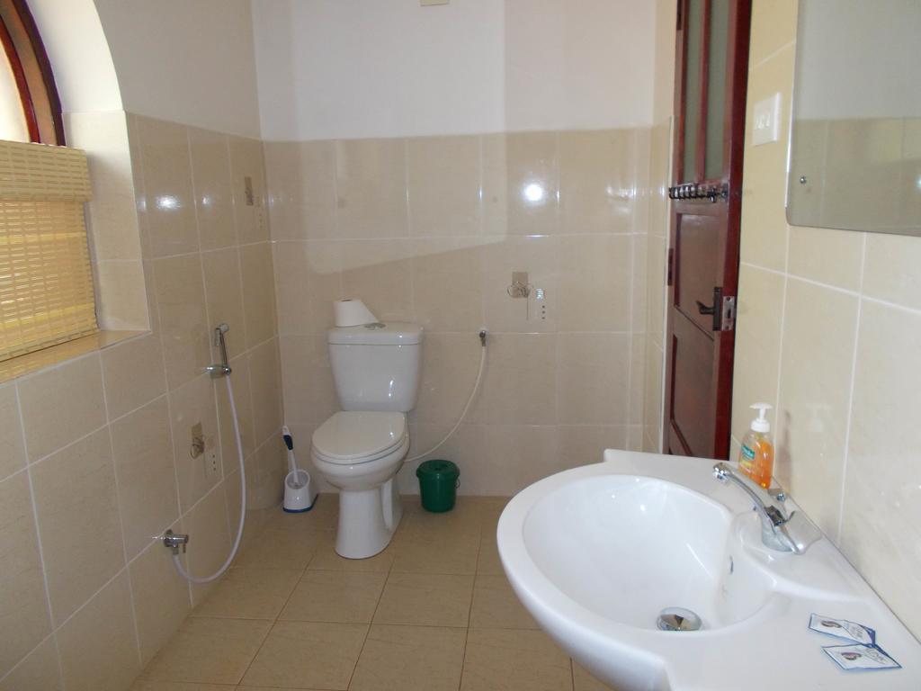 Lakeside Dindigul Hotel Phòng bức ảnh