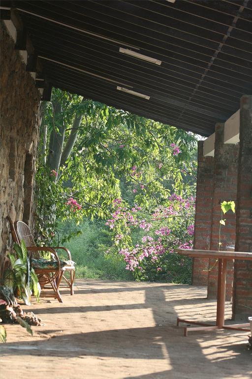 Lakeside Dindigul Hotel Ngoại thất bức ảnh