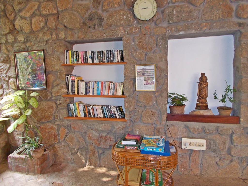 Lakeside Dindigul Hotel Ngoại thất bức ảnh