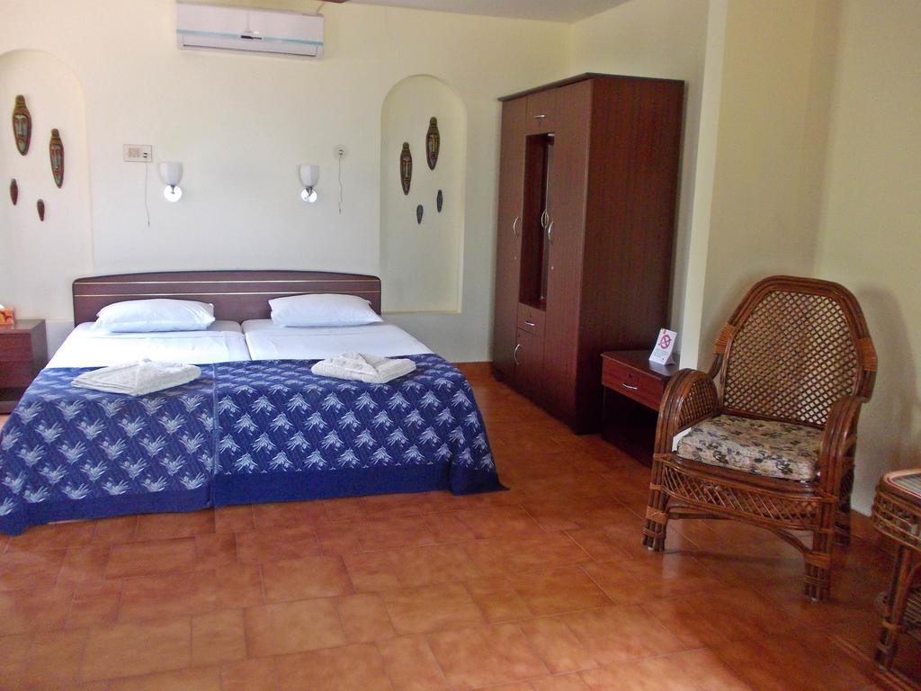 Lakeside Dindigul Hotel Phòng bức ảnh